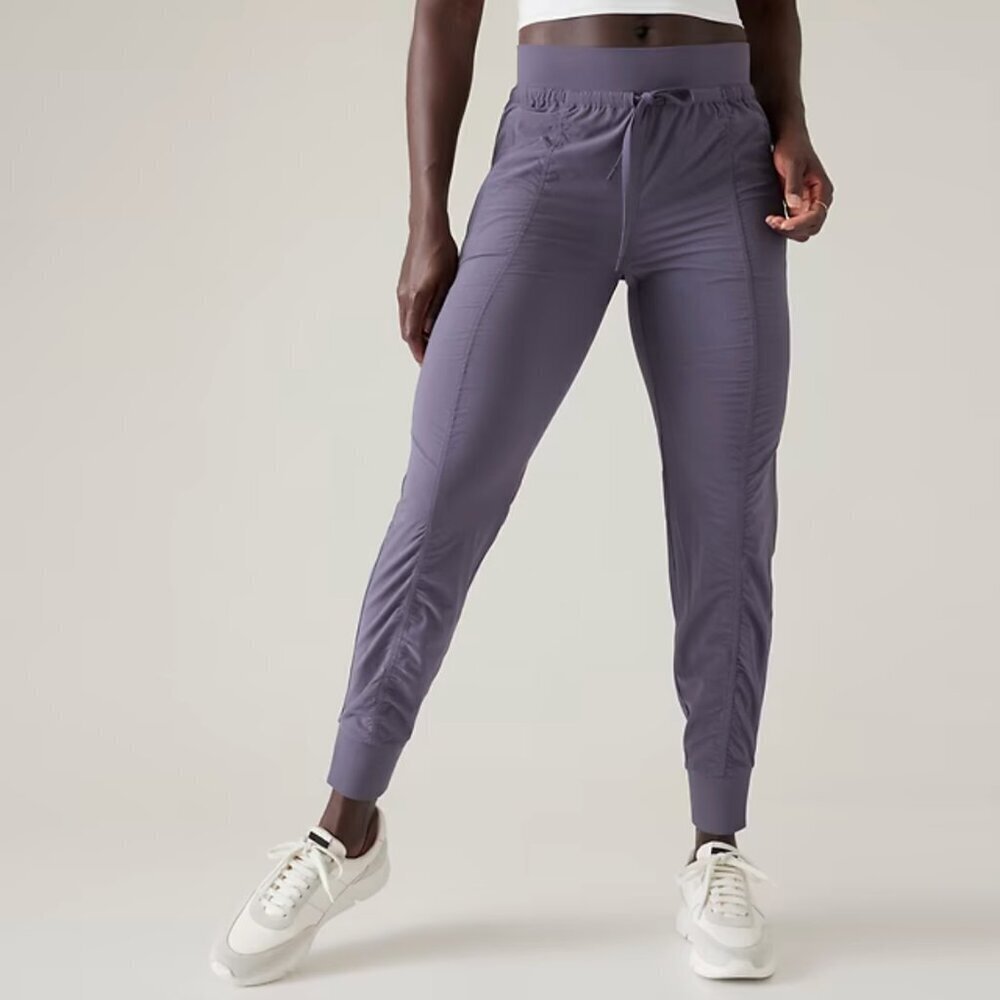 Athleta Attitude Mid Rise Jogger in Nightfall Purple, size 4/P